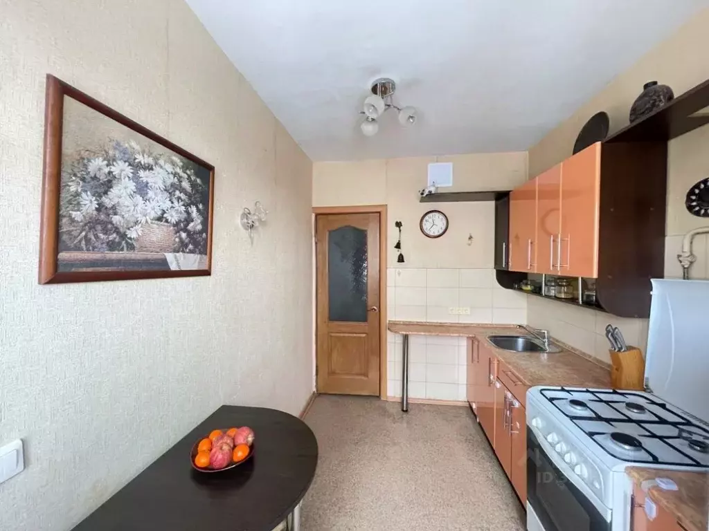 3-к кв. Волгоградская область, Волгоград ул. Кирова, 92Б (67.1 м) - Фото 2