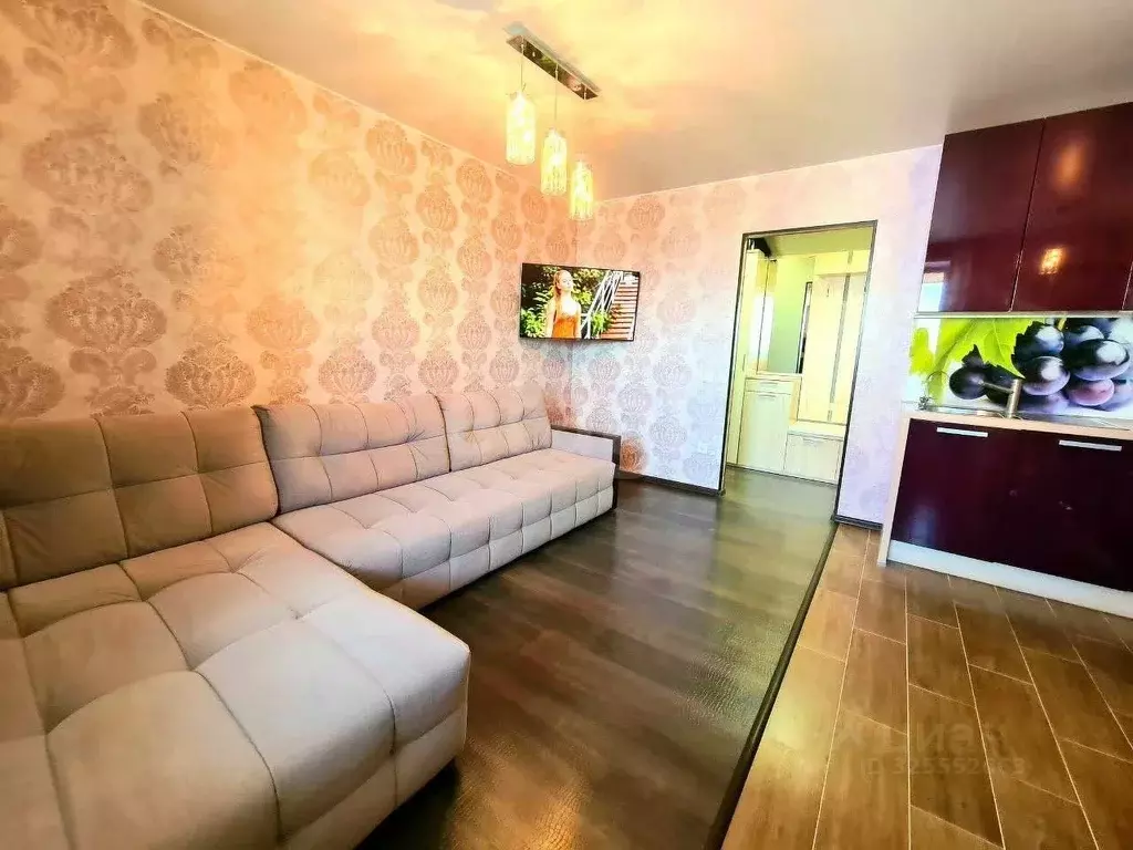 2-к кв. Курганская область, Курган Заозерный жилрайон, 3-й мкр, 6А ... - Фото 1