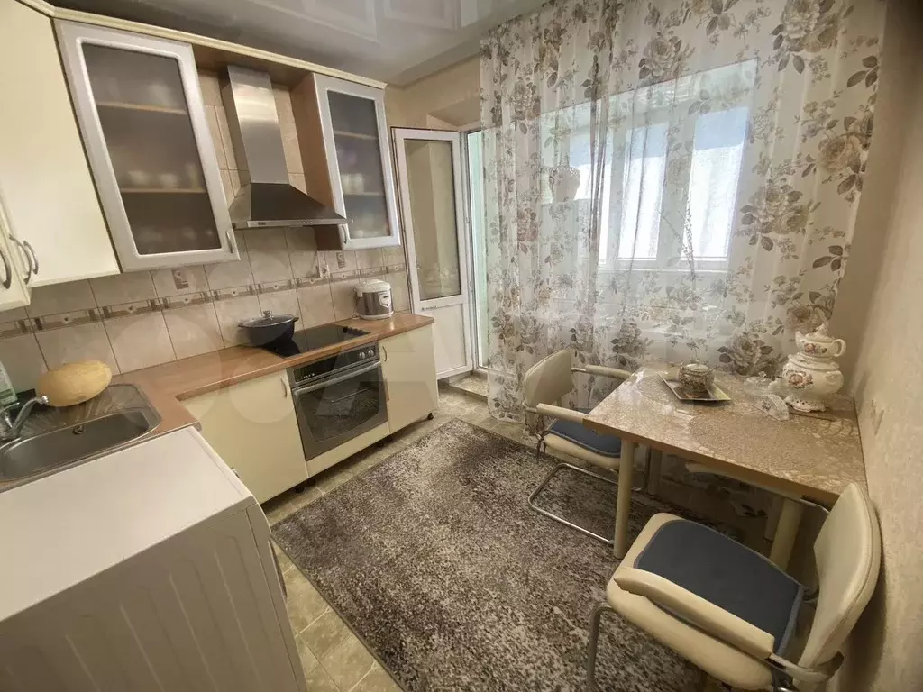 2-к. квартира, 52 м, 7/9 эт. - Фото 0