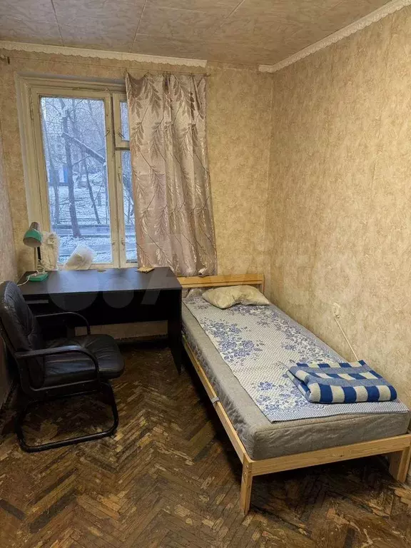 Комната 8 м в 2-к., 1/5 эт. - Фото 1