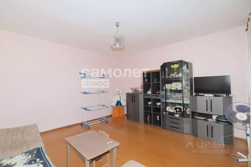 2-к кв. Кемеровская область, Кемерово Волгоградская ул., 3 (50.3 м) - Фото 0