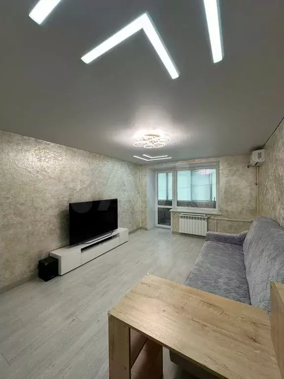 2-к. квартира, 52 м, 1/5 эт. - Фото 0