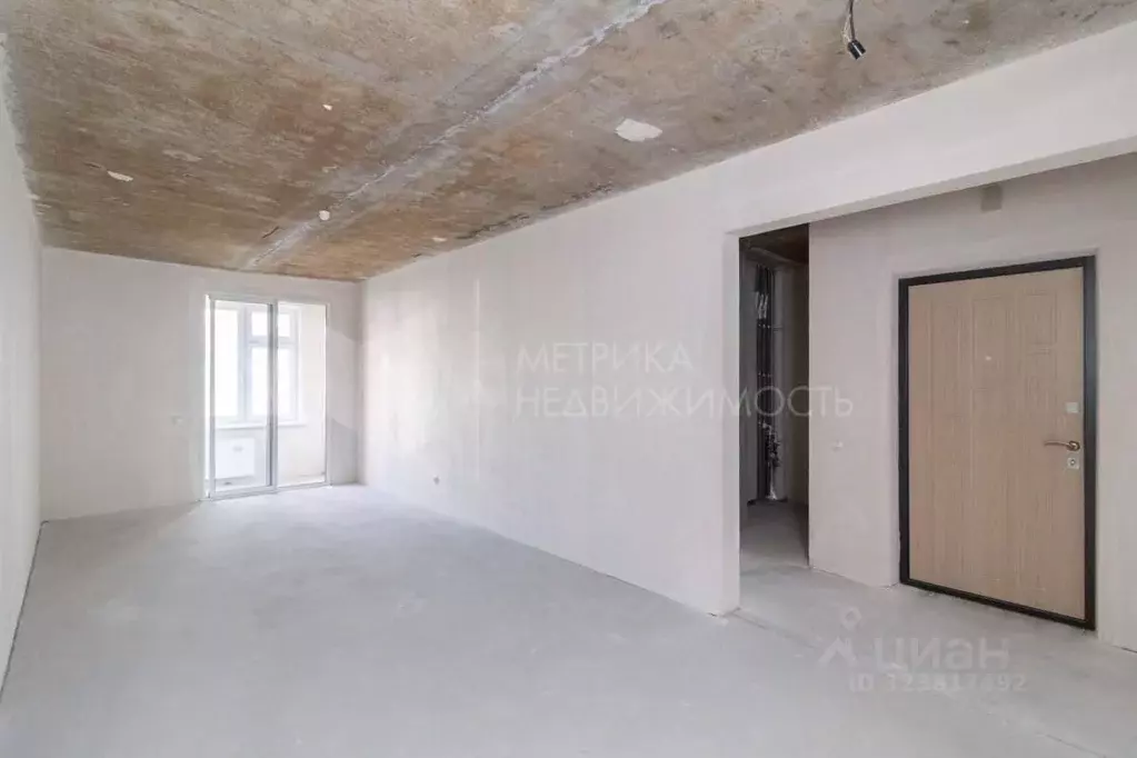 3-к кв. Тюменская область, Тюмень ул. Заполярная, 13 (85.4 м) - Фото 1