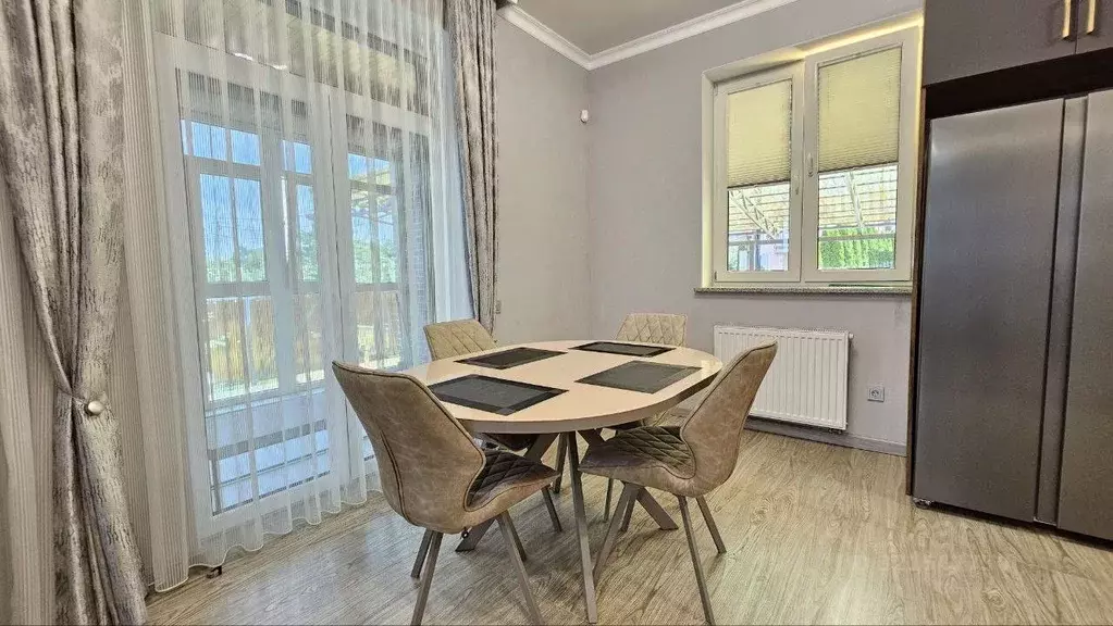 Дом в Калининградская область, Калининград ул. Лейтенанта Катина (130 ... - Фото 2