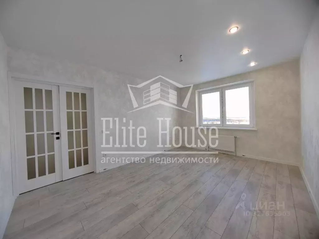 2-к кв. Калужская область, Калуга ул. Минская, 23к1 (64.0 м) - Фото 1