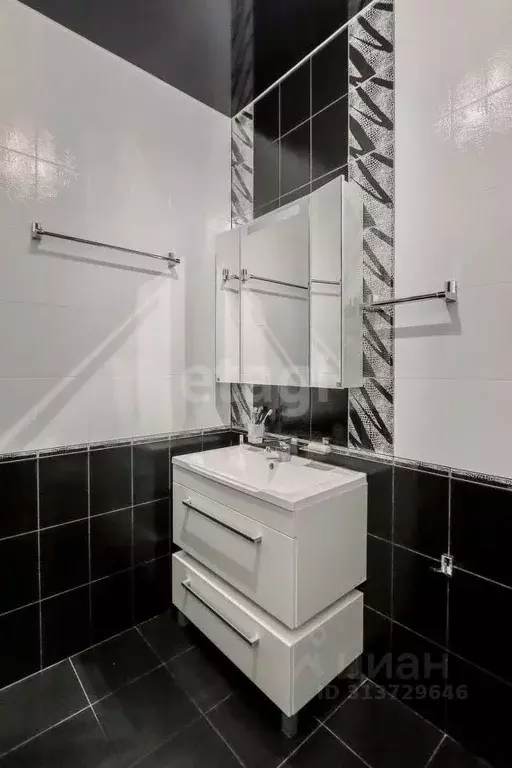 Дом в Удмуртия, Завьяловский район, с. Первомайский ул. Цветочная, 2 ... - Фото 1