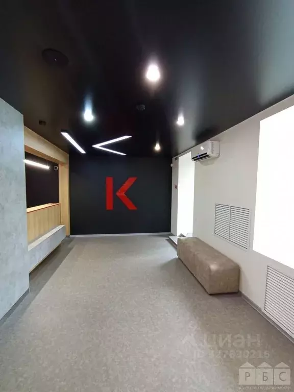 Помещение свободного назначения в Саратовская область, Энгельс пл. ... - Фото 0