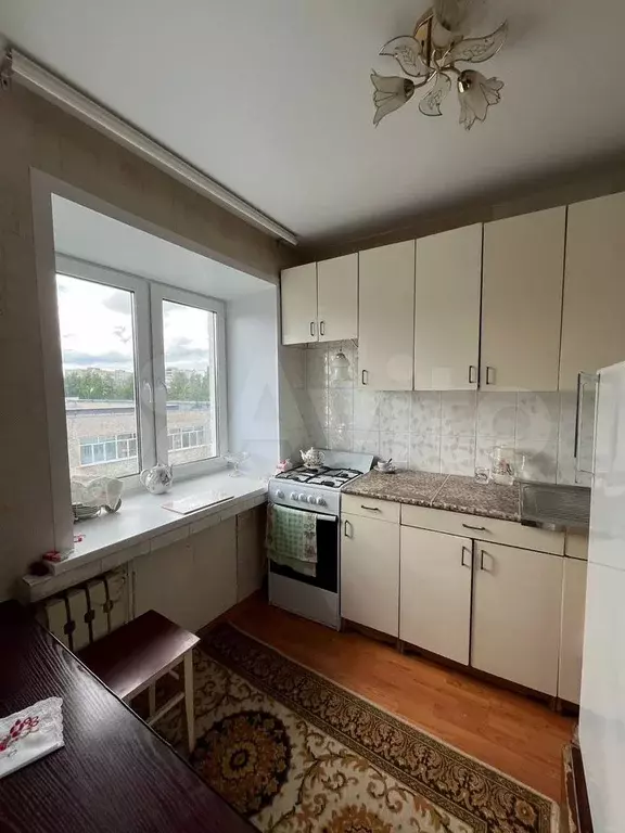 2-к. квартира, 42 м, 5/5 эт. - Фото 0