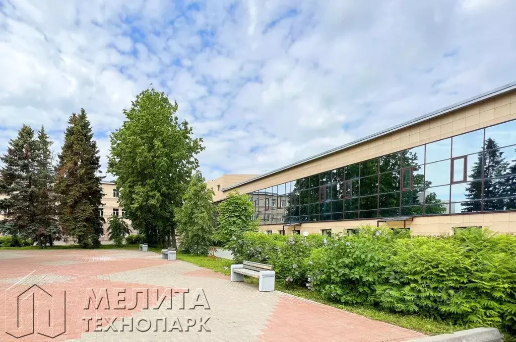 Офис в Татарстан, Казань ул. Мазита Гафури, 50 (904 м) - Фото 2