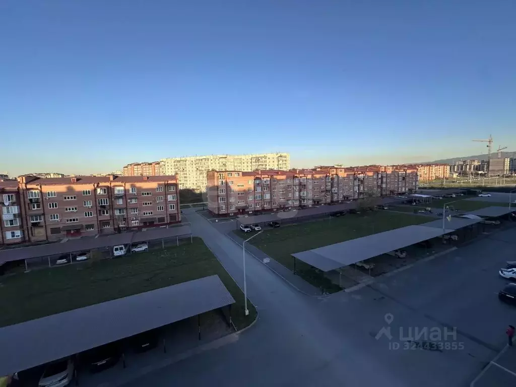 3-к кв. Северная Осетия, Владикавказ ул. Хадарцева, 39к1 (96.0 м) - Фото 1