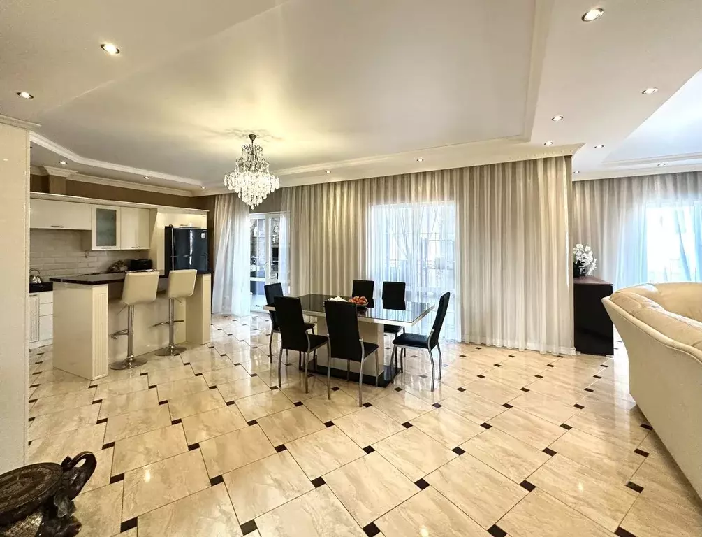 Дом в Ставропольский край, Ставрополь ул. Р. Ивановой, 9 (350 м) - Фото 2