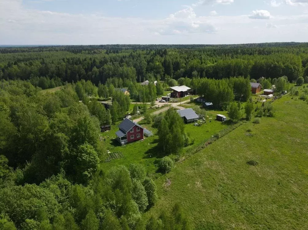 Участок в Московская область, Сергиево-Посадский городской округ, д. ... - Фото 1