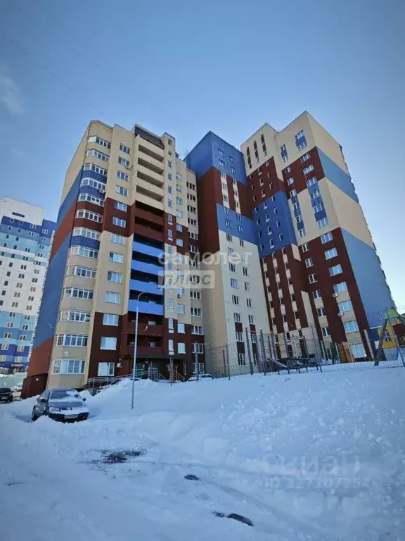 2-к кв. Орловская область, Орел Раздольная ул., 11 (72.0 м) - Фото 1