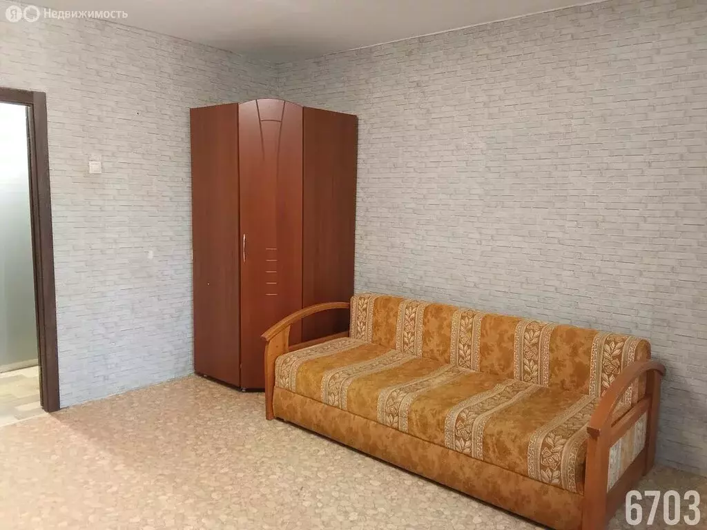 3-комнатная квартира: Аксай, улица Дзержинского, 1Д (61 м) - Фото 0