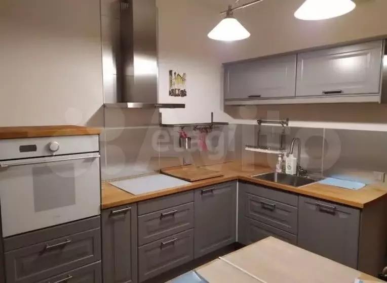 1-к. квартира, 35 м, 1/10 эт. - Фото 1