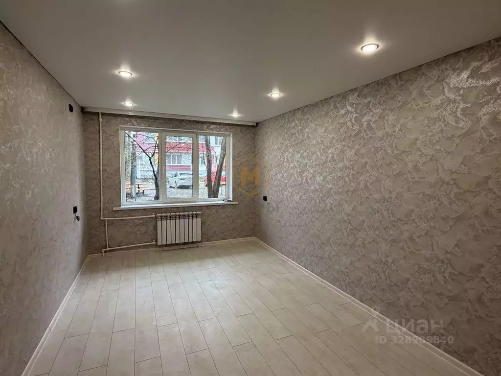 1-к кв. Белгородская область, Белгород ул. 5 Августа, 12 (30.1 м) - Фото 2