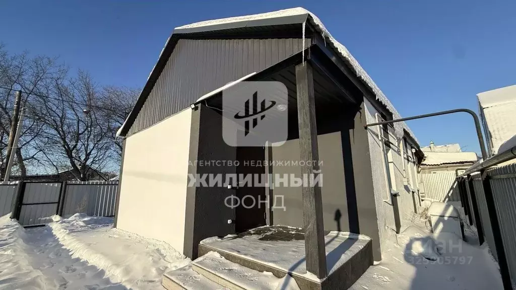 Дом в Саратовская область, Энгельс пос. Лесозащитной станции, 9 (60 м) - Фото 1