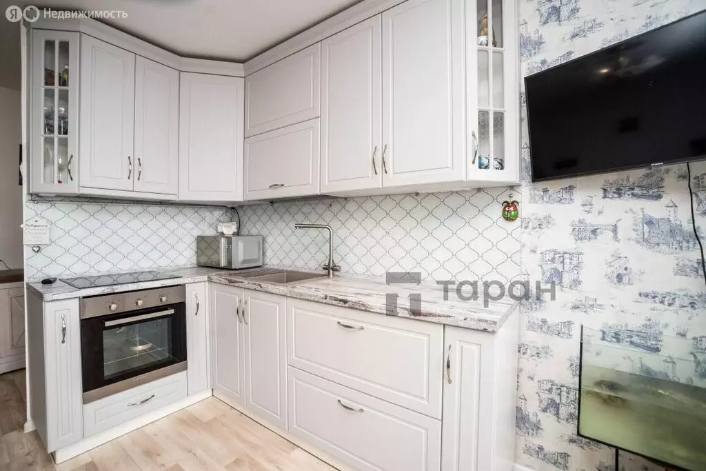 2-комнатная квартира: Челябинск, Ржевская улица, 37 (60.5 м) - Фото 1