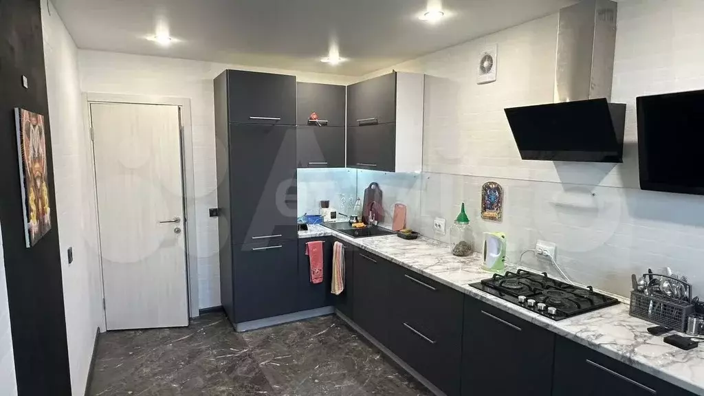 1-к. квартира, 42,1 м, 10/10 эт. - Фото 0