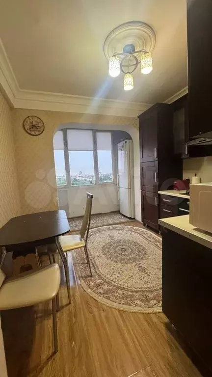 1-к. квартира, 40 м, 9/9 эт. - Фото 1