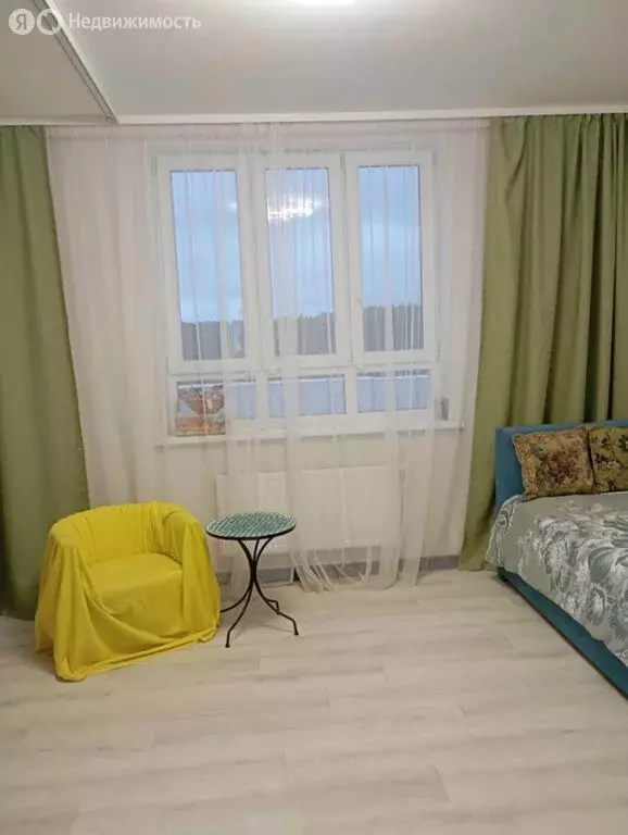 2-комнатная квартира: Екатеринбург, Просторная улица, 91 (62.5 м) - Фото 0