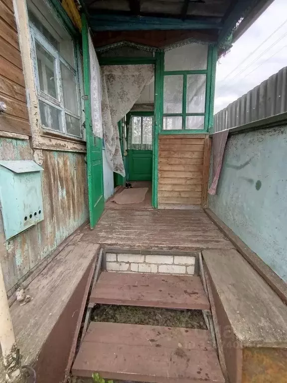 Дом в Курская область, Касторенский район, пос. Ленинский  (66 м) - Фото 2