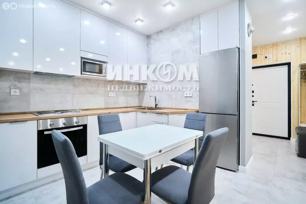 3-комнатная квартира: Звенигород, улица Некрасова, 27/8 (54.2 м) - Фото 1