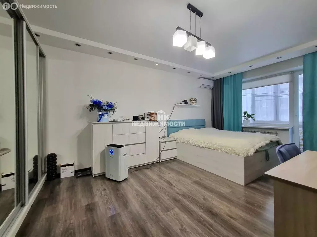 1-комнатная квартира: Балаково, улица Факел Социализма, 12 (37 м) - Фото 1