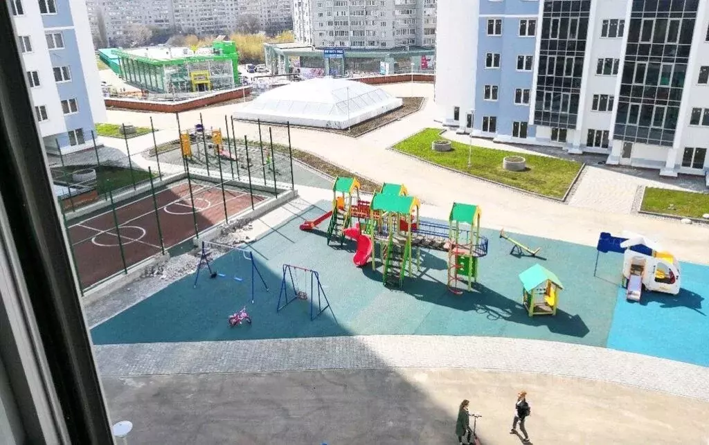 2-к кв. Саратовская область, Энгельс ул. Тельмана, 25/2 (78.05 м) - Фото 2