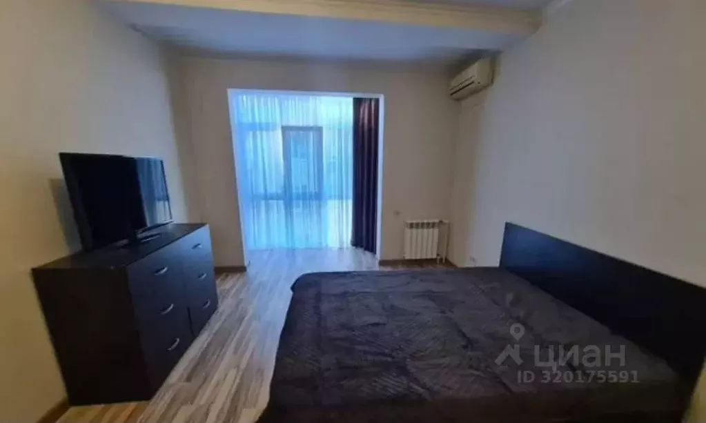 3-к кв. Краснодарский край, Сочи Светлана мкр, ул. Лысая Гора, 9/3 ... - Фото 0