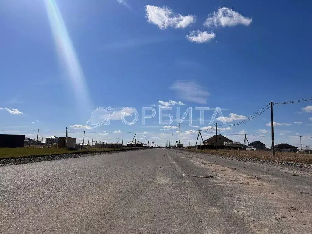 Участок в Тюменская область, Тюменский район, д. Падерина  (4.6 сот.) - Фото 0
