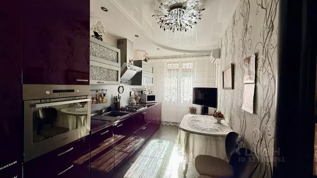 2-к кв. Краснодарский край, Сочи ул. Полтавская, 14 (61.0 м) - Фото 2