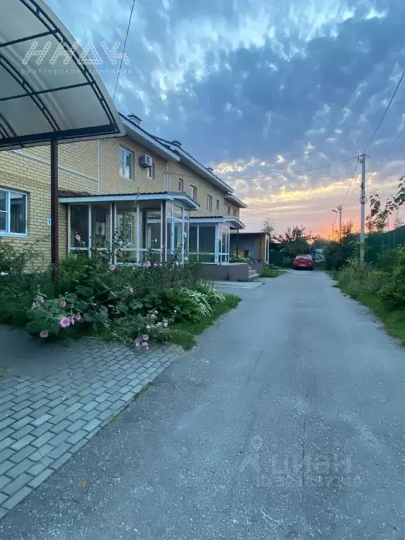 Таунхаус в Нижегородская область, Нижний Новгород д. Ржавка, ул. ... - Фото 1