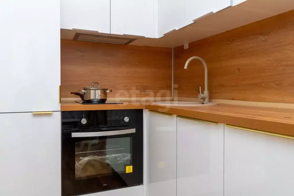 1-к кв. Тюменская область, Тюмень ул. Тимофея Кармацкого, 5 (35.0 м) - Фото 2