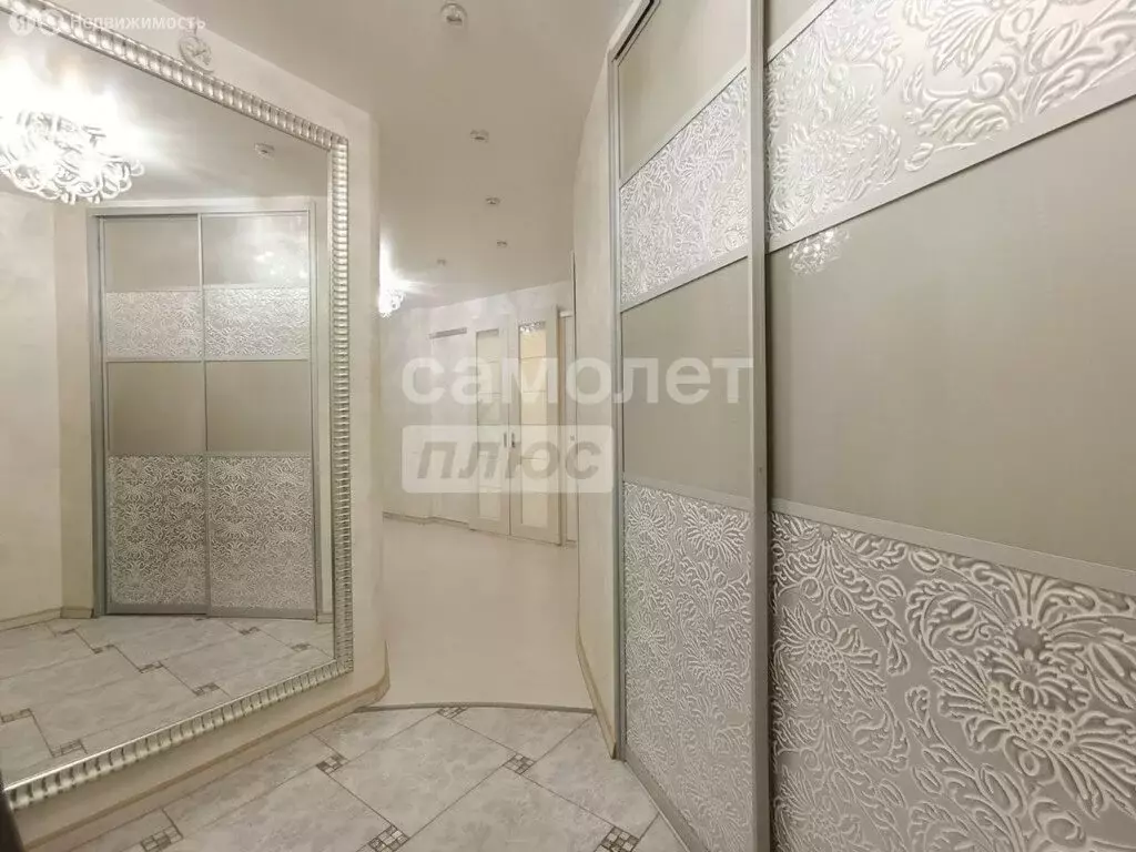 3-комнатная квартира: Ижевск, улица Ворошилова, 55к4 (91 м) - Фото 2