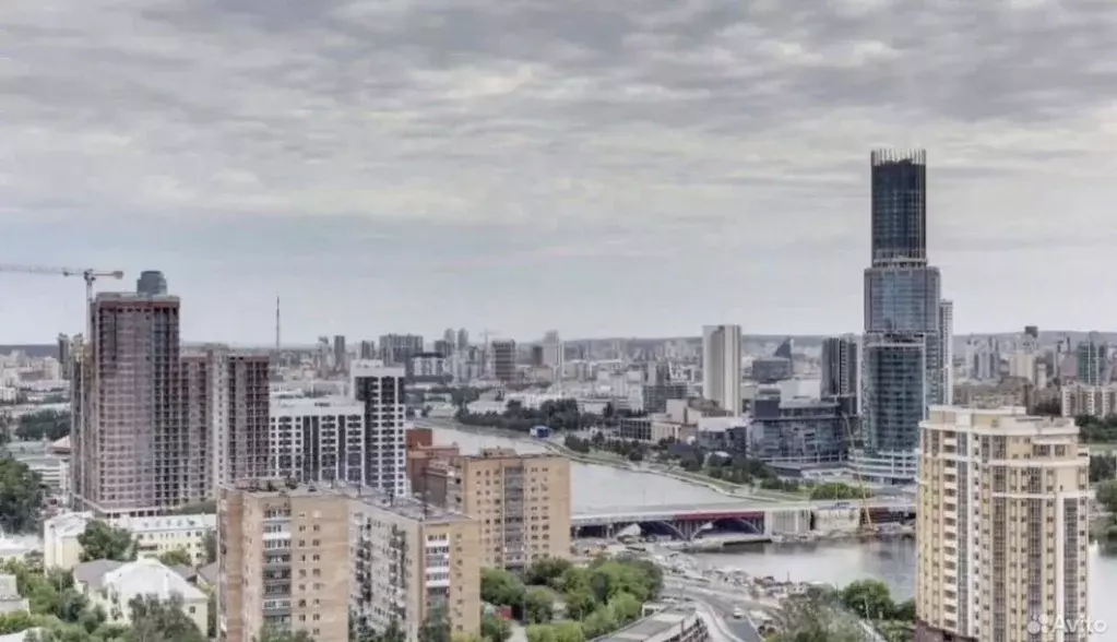 1-к кв. Свердловская область, Екатеринбург ул. Среднеуральская, 9 ... - Фото 1