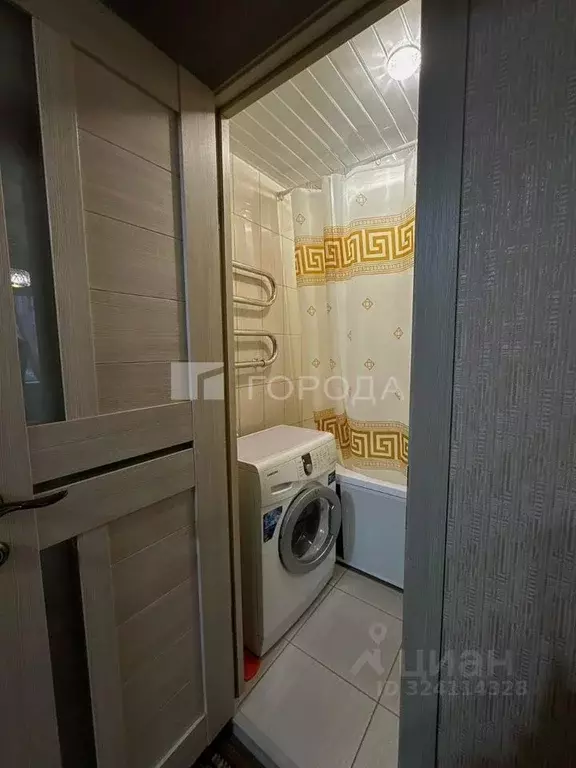 2-к кв. Кемеровская область, Прокопьевск Тырган мкр, 10-й мкр, 17 ... - Фото 2