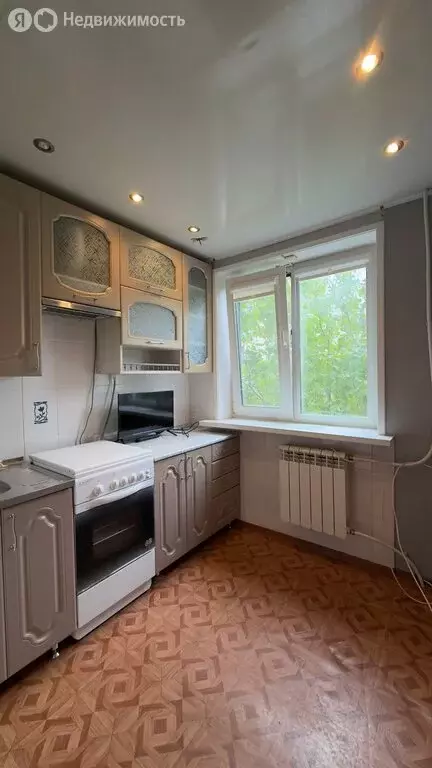 Квартира-студия: Волхов, Пролетарская улица, 9 (43 м) - Фото 2