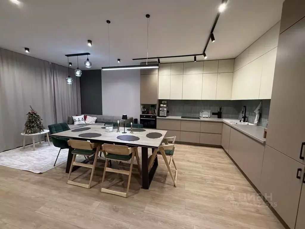 Таунхаус в Московская область, Красногорск городской округ, с. ... - Фото 1