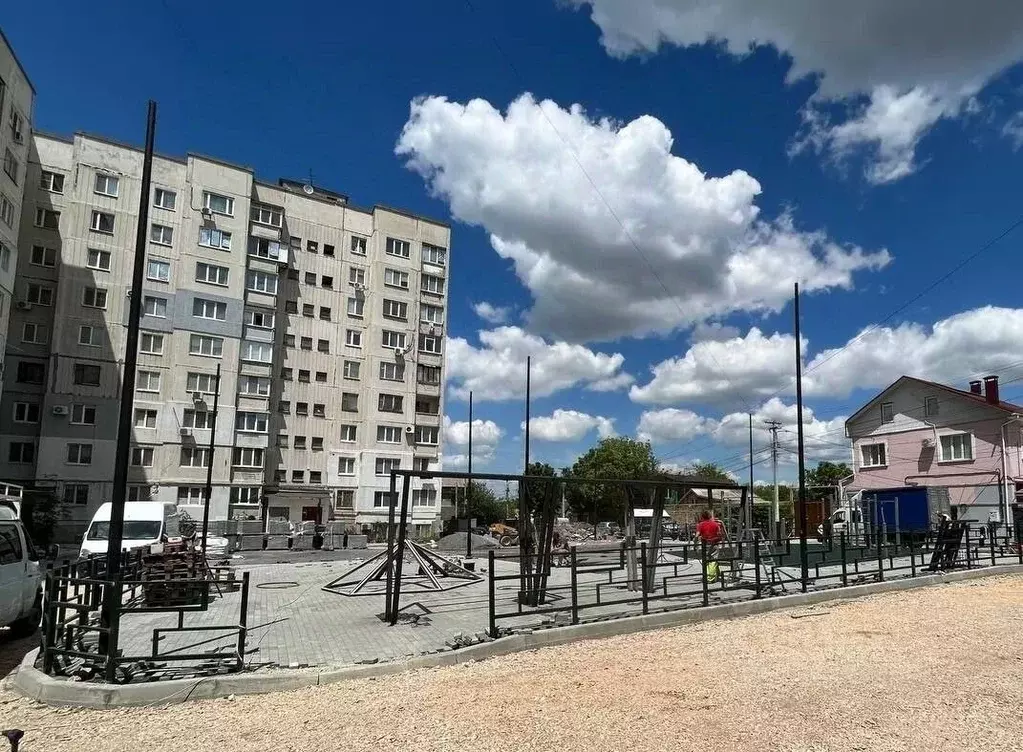 3-к кв. Крым, Симферополь ул. 60 лет Октября, 13/64 (69.5 м) - Фото 1