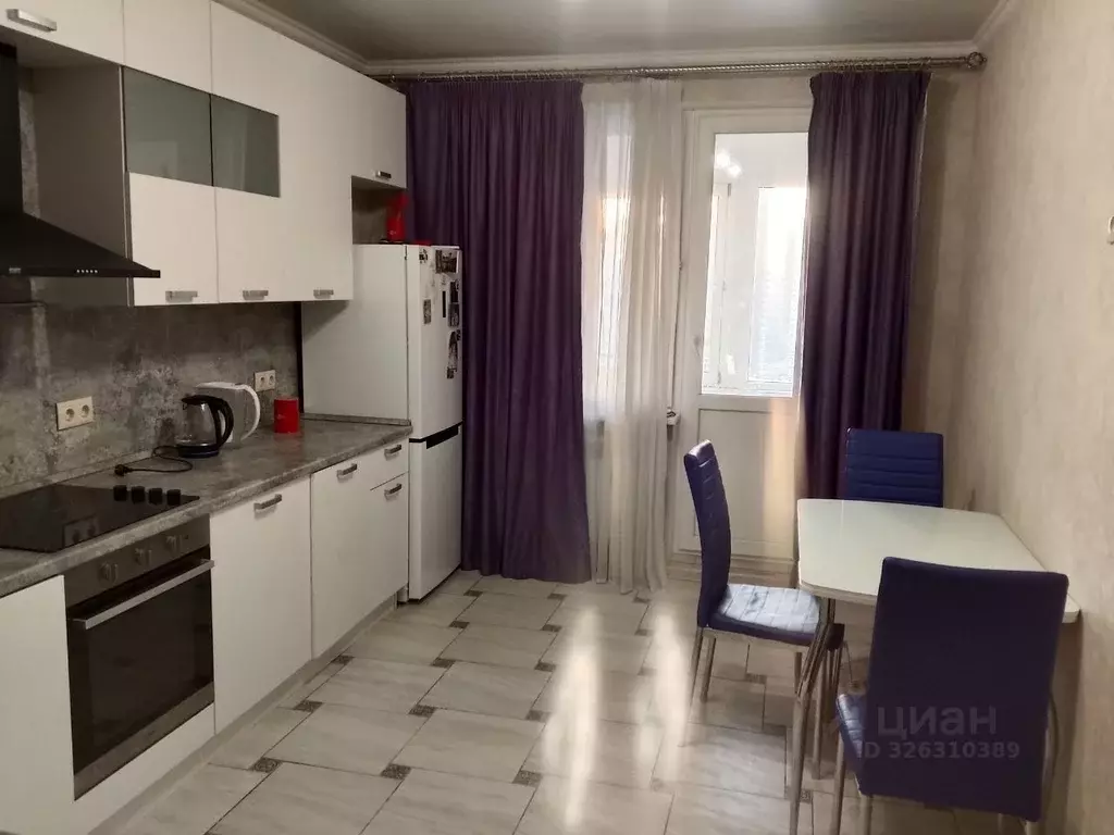 2-к кв. Московская область, Красногорск бул. Красногорский, 18 (70.0 ... - Фото 0