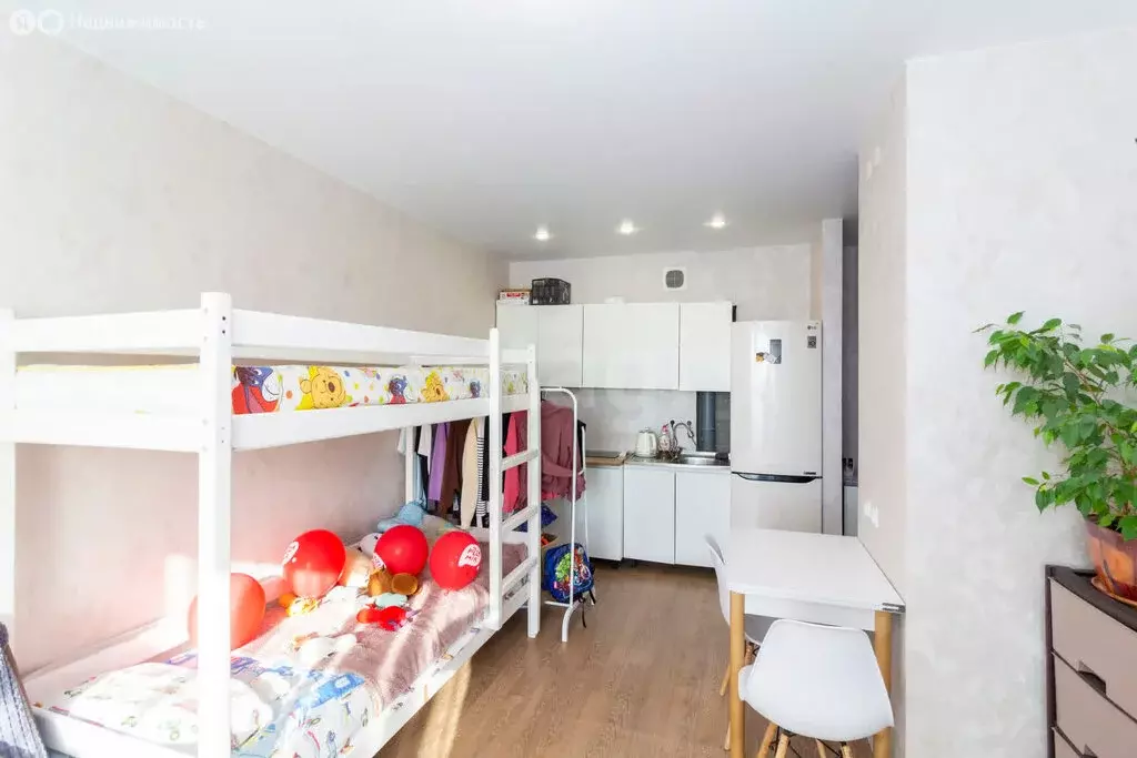 Квартира-студия: Тюмень, улица Василия Малкова, 10 (23.31 м) - Фото 2