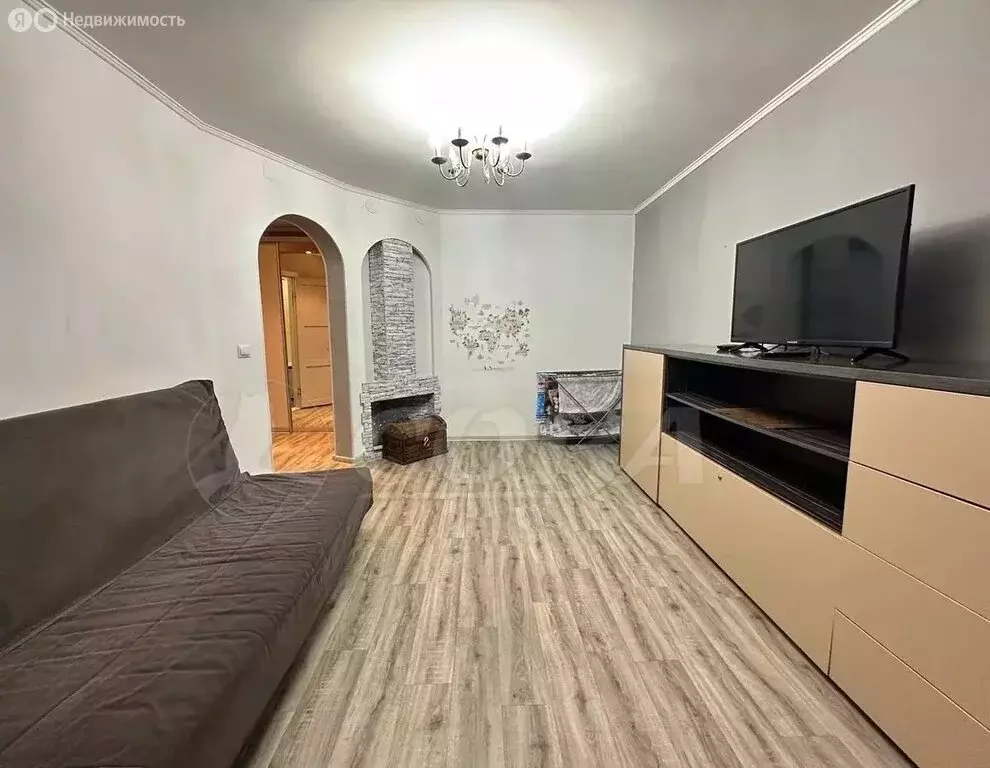 2-комнатная квартира: Тюмень, Барнаульская улица, 62 (45 м) - Фото 1