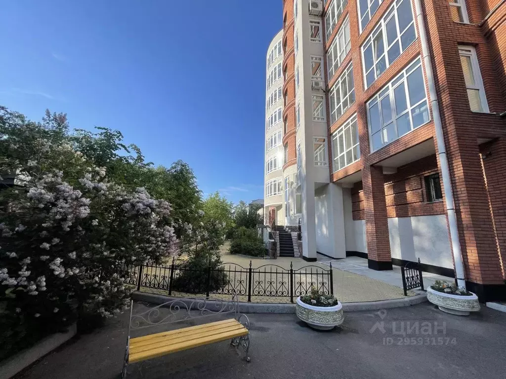 3-к кв. Томская область, Томск ул. Вершинина, 22 (108.0 м) - Фото 1
