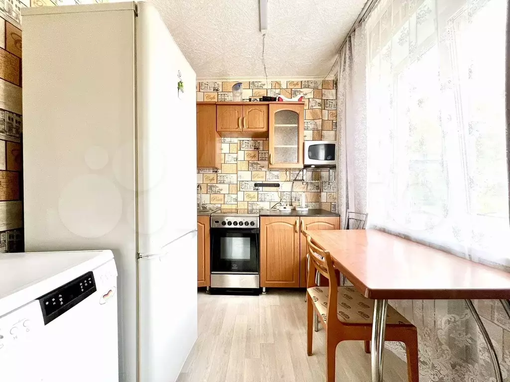 2-к. квартира, 38 м, 1/9 эт. - Фото 0