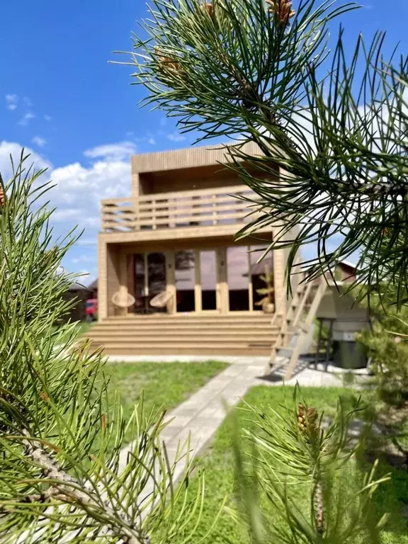 Дом в Ульяновская область, Чердаклинский район, Красноярское с/пос, с. ... - Фото 1