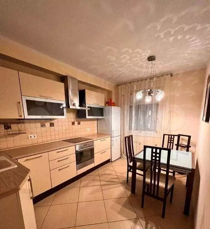 2-к. квартира, 75 м, 17/25 эт. - Фото 0