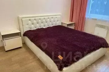 2-к кв. Ханты-Мансийский АО, Сургут ул. 30 лет Победы, 42/1 (75.0 м) - Фото 0
