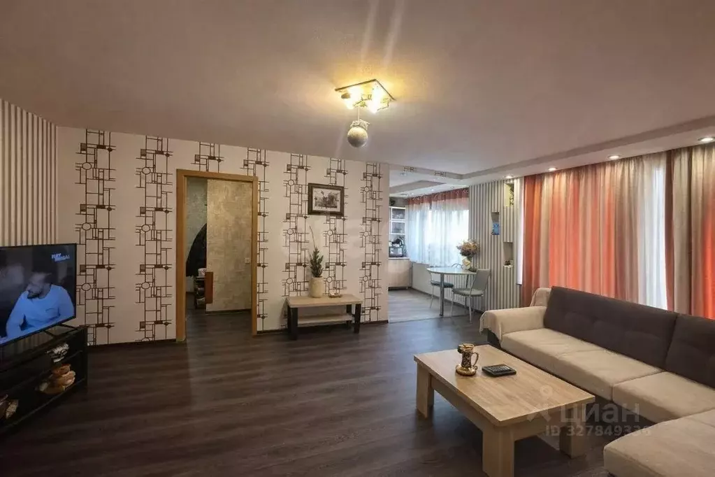 3-к кв. Челябинская область, Озерск Ленинградская ул., 7 (61.7 м) - Фото 1