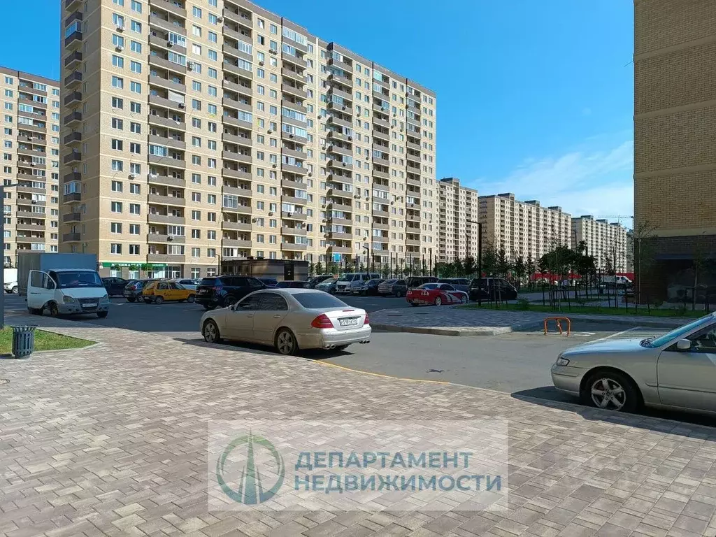 1-к кв. Краснодарский край, Краснодар ул. Летчика Позднякова, 2к15 ... - Фото 0